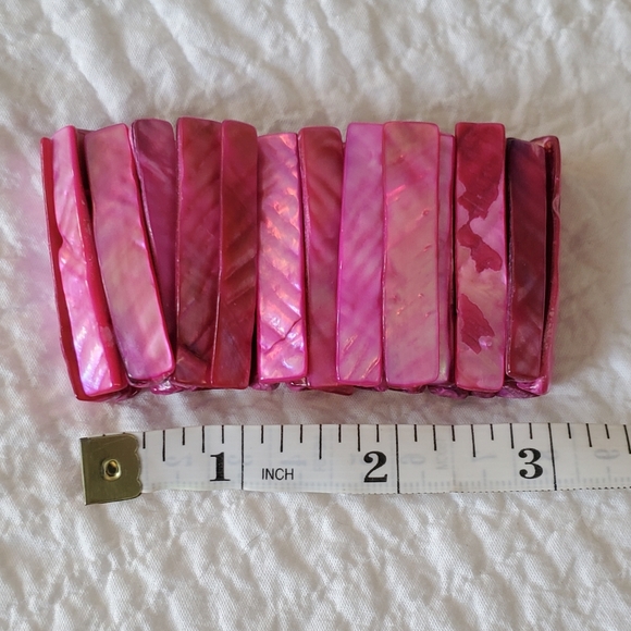 Pink Shell Bracelet Cuff - Picture 4 of 4